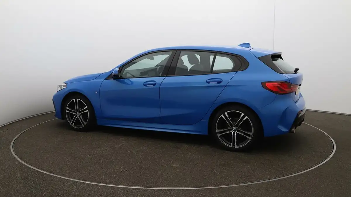 2022-bmw-1-series-15-118i-m-sport-lcp-dct-big-39
