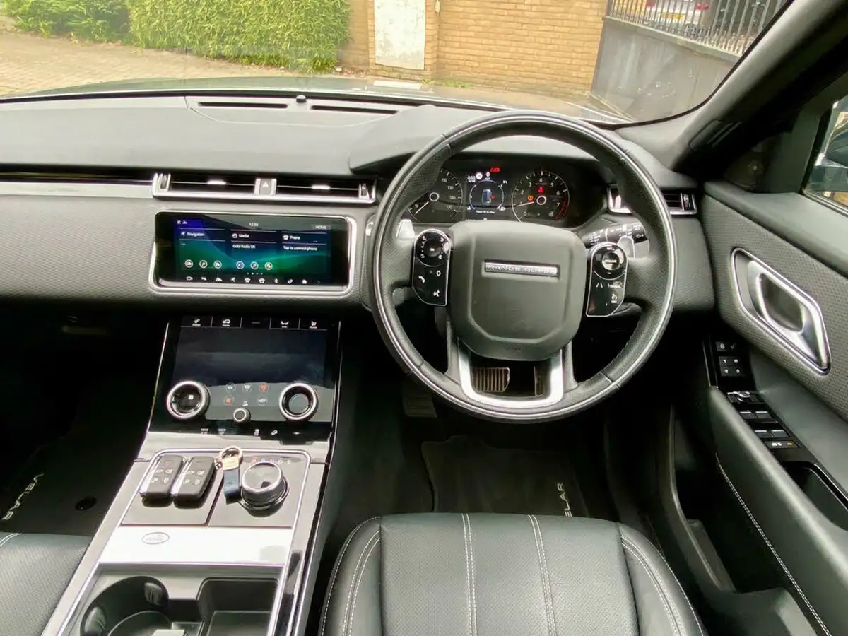 2020-land-rover-range-rover-velar-20-p250-r-dynamic-s-big-19
