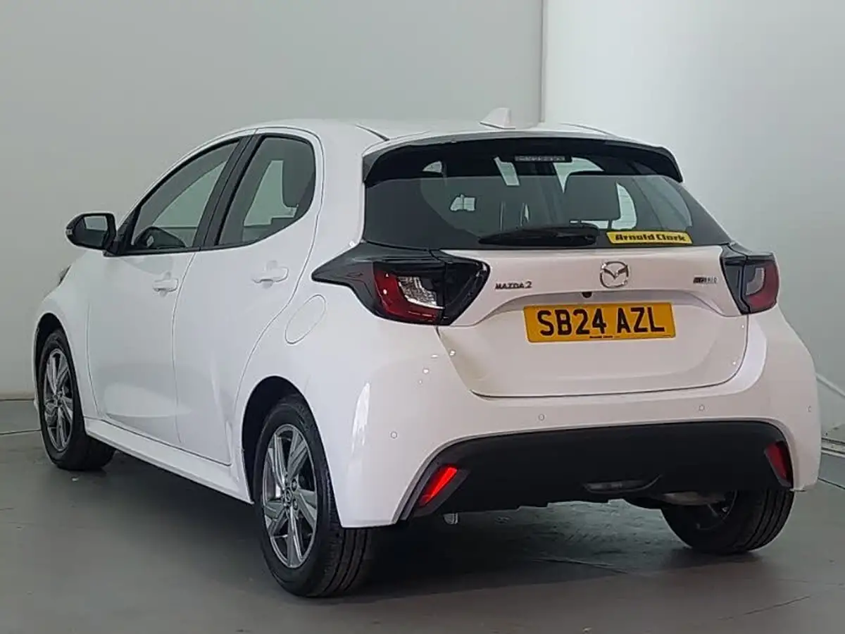 2024-mazda-mazda2-15-exclusive-line-big-1