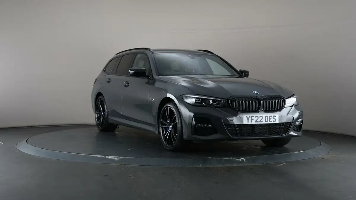 2022-bmw-3-series-20-330e-m-sport-pro-edition-touring-5d-big-44