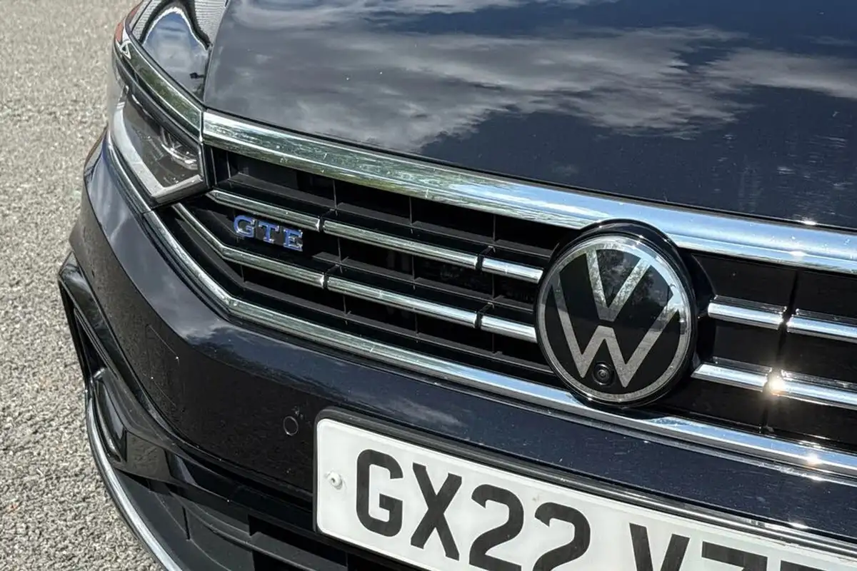 2022-volkswagen-passat-14-tsi-gte-advance-estate-5d-big-25