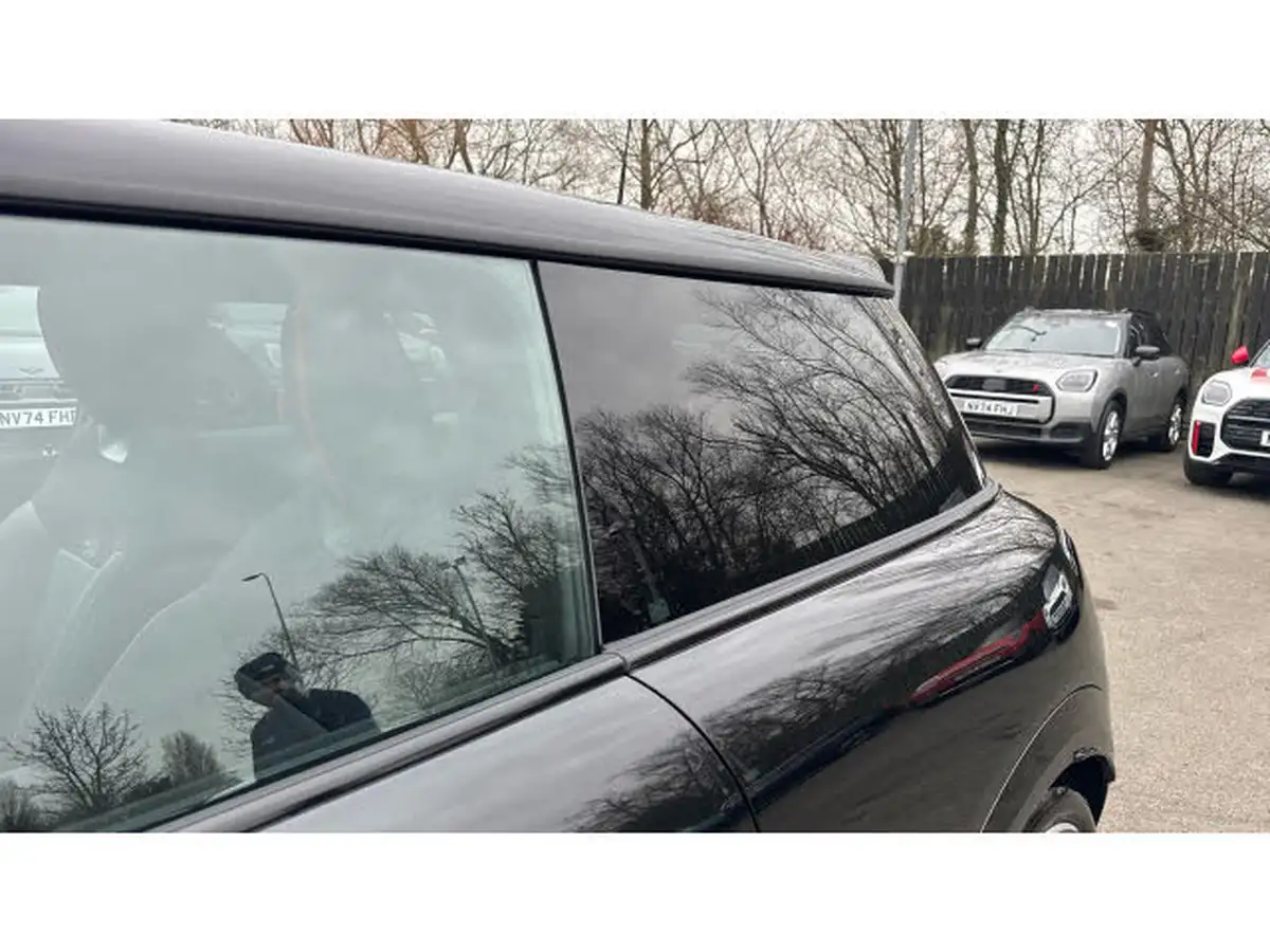 2024-mini-cooper-15-cooper-c-sport-3d-big-41