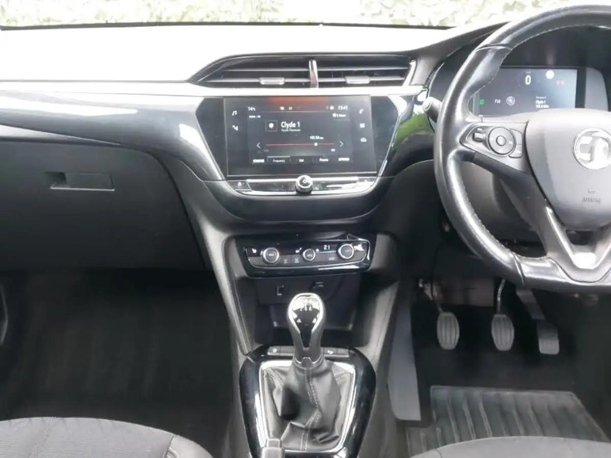2022-vauxhall-corsa-12i-elite-edition-big-6