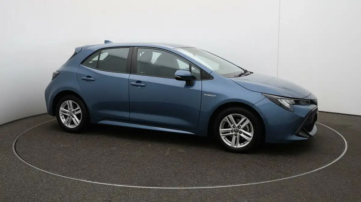 2021-toyota-corolla-18-vvt-i-icon-tech-trk-hatchback-5d-big-37