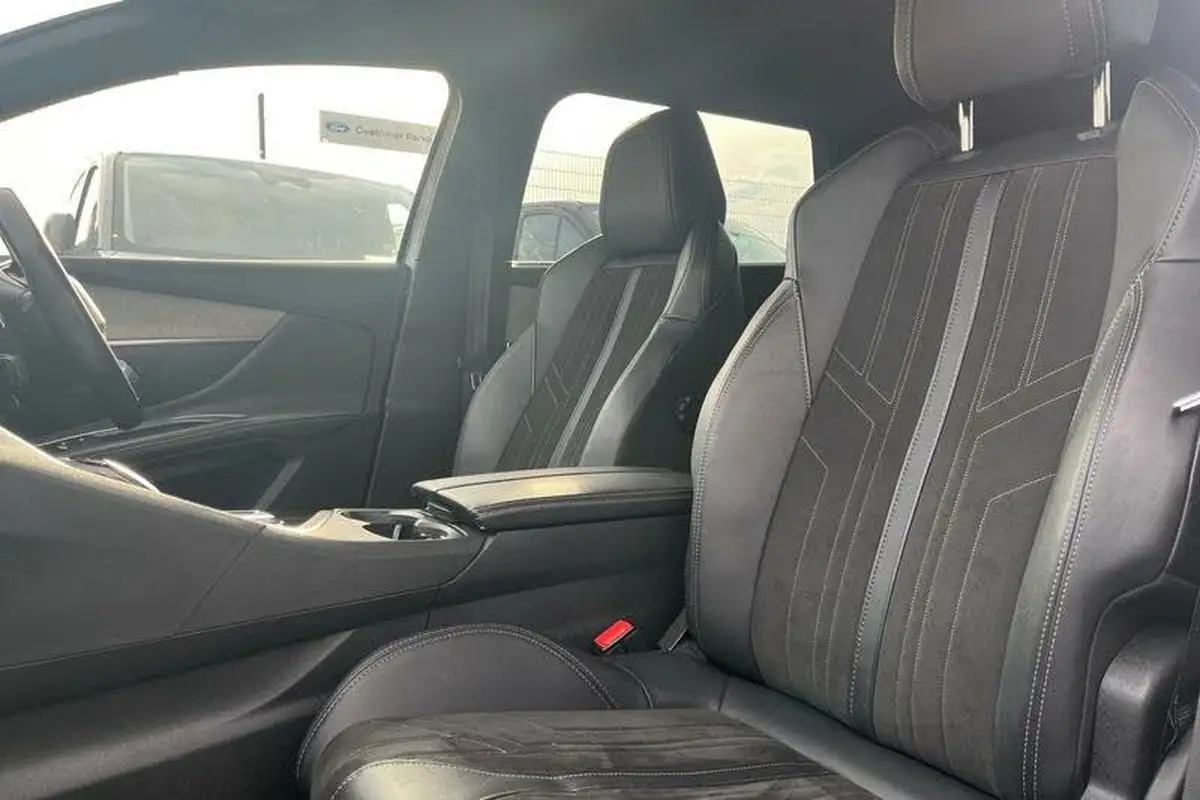 2022-peugeot-5008-suv-15-bluehdi-gt-premium-big-18