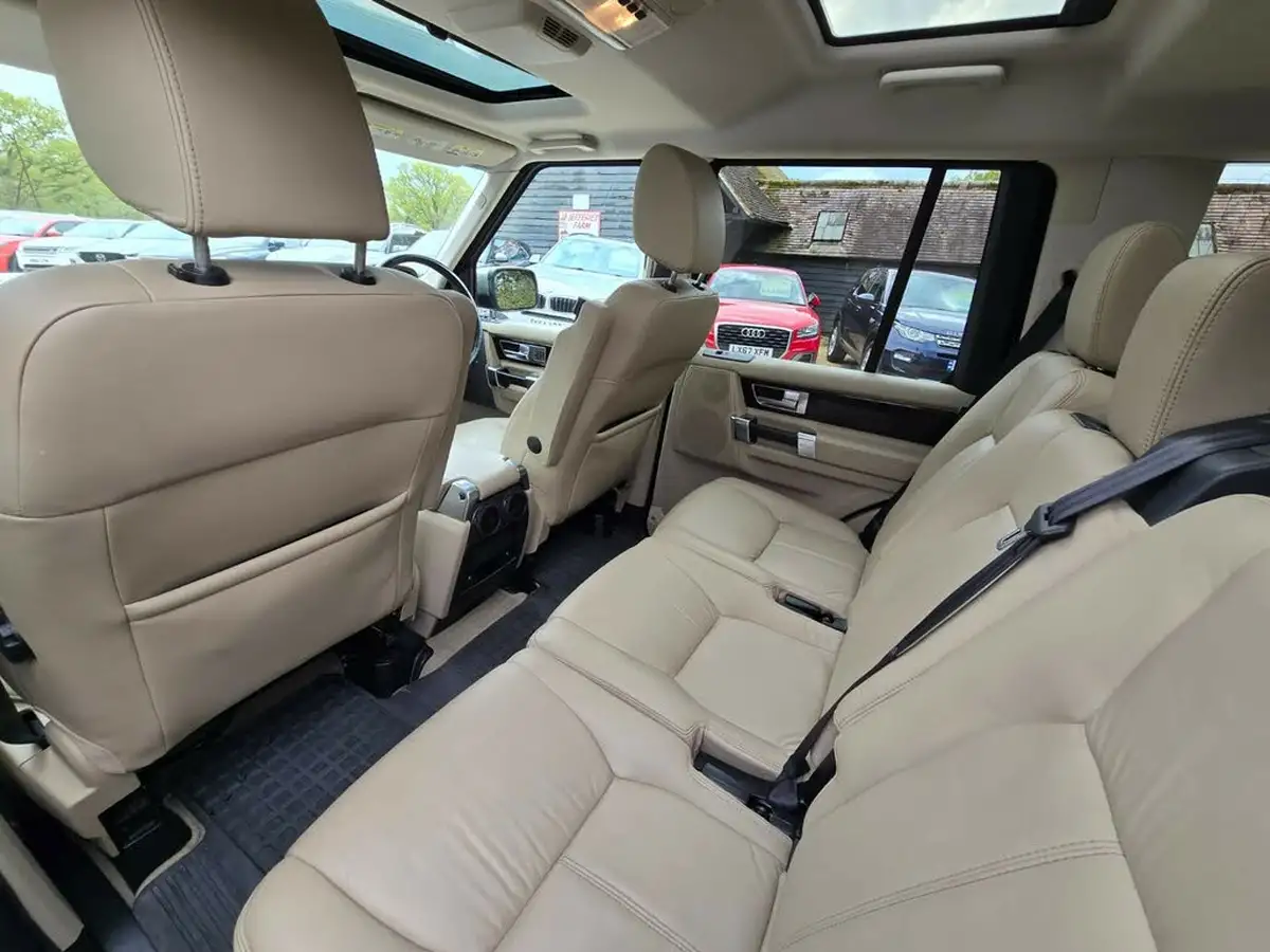 2011-land-rover-discovery-4-30td-hse-255bhp-4x4-auto-big-9