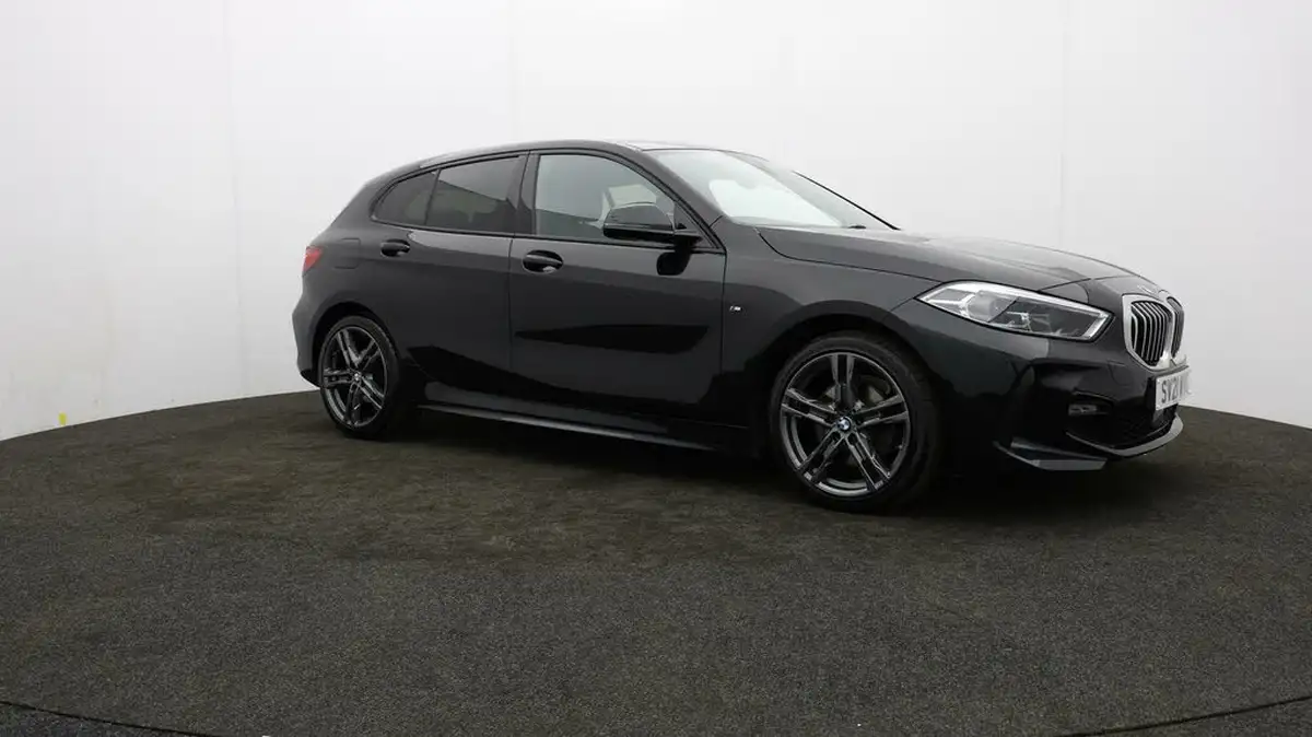 2021-bmw-1-series-15-118i-m-sport-lcp-big-38