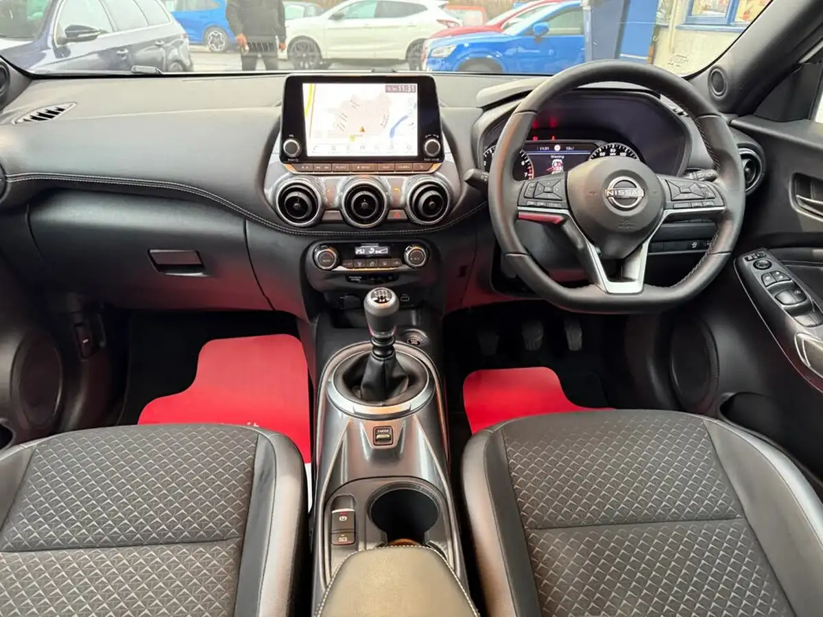 2024-nissan-juke-10-dig-t-n-connecta-big-48