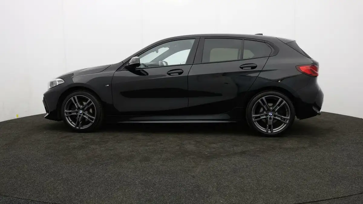 2021-bmw-1-series-15-118i-m-sport-lcp-big-62
