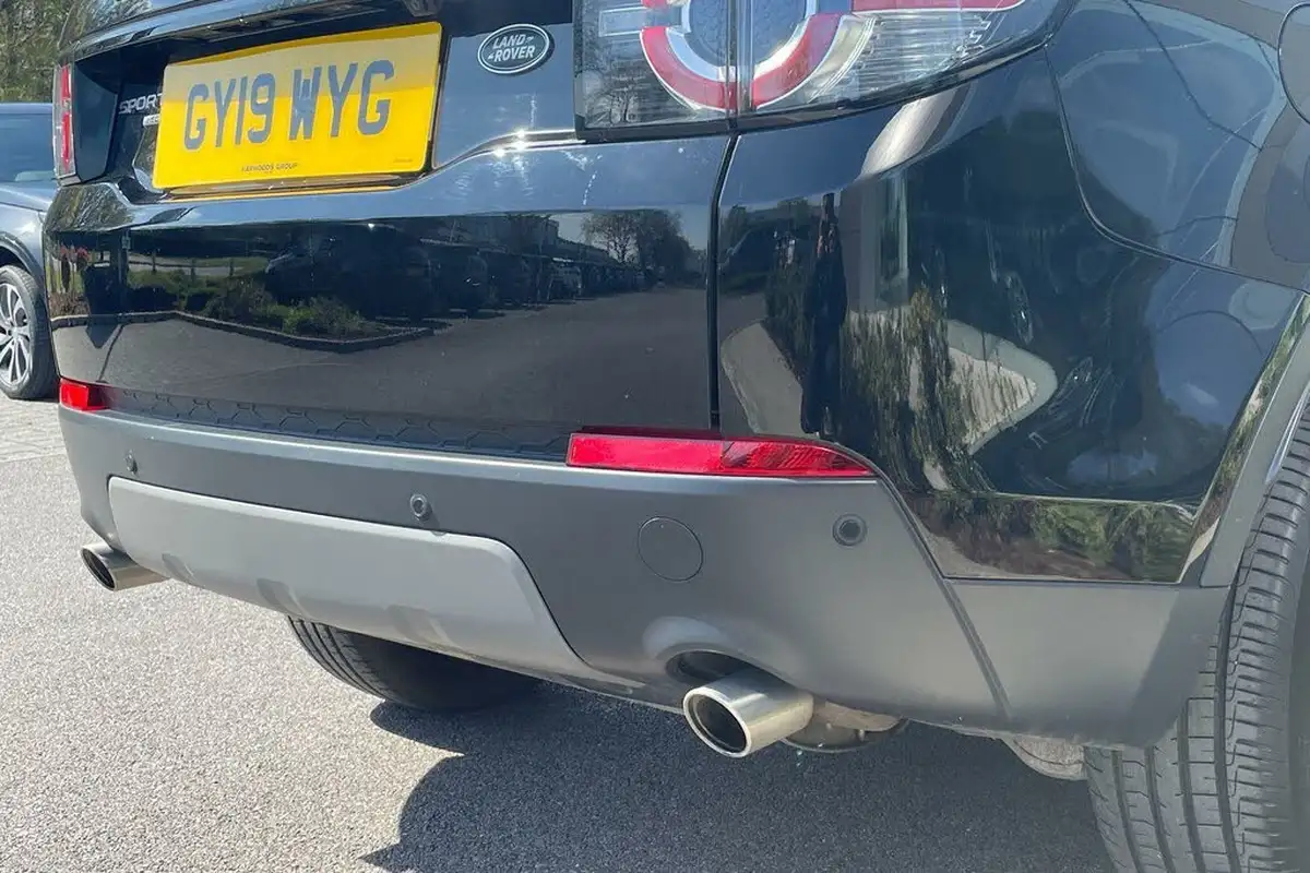 2019-land-rover-discovery-sport-20td4-landmark-big-23