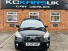 2010-hyundai-i10-12-comfort-76bhp-small-4