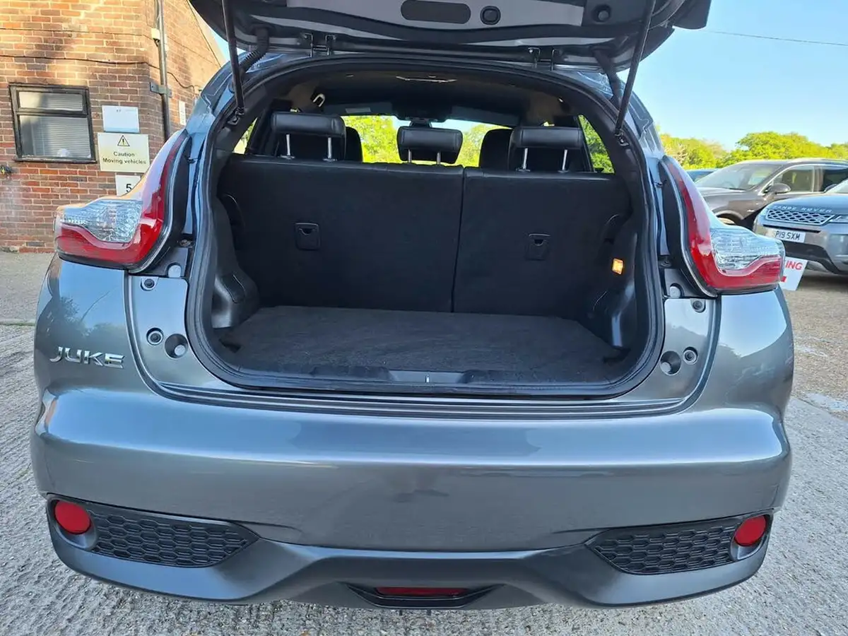 2014-nissan-juke-16-tekna-117ps-1598cc-xtronic-cvt-big-13