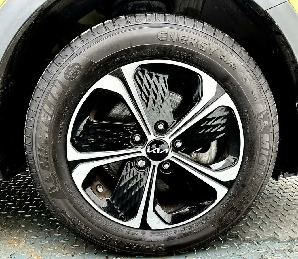 2022-kia-xceed-16-gdi-3-big-53