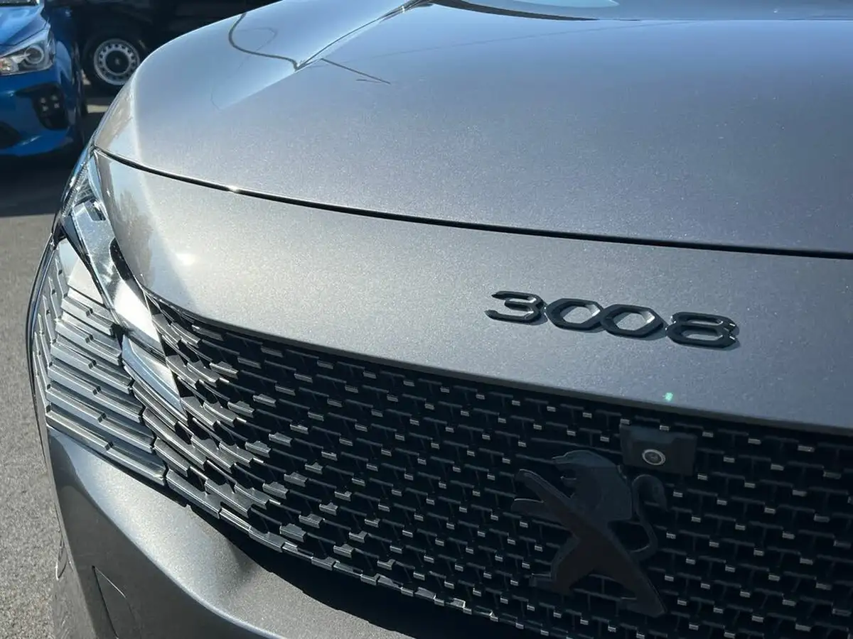 2022-peugeot-3008-suv-16-puretech-gt-premium-225bhp-hybrid-e-eat8-big-21