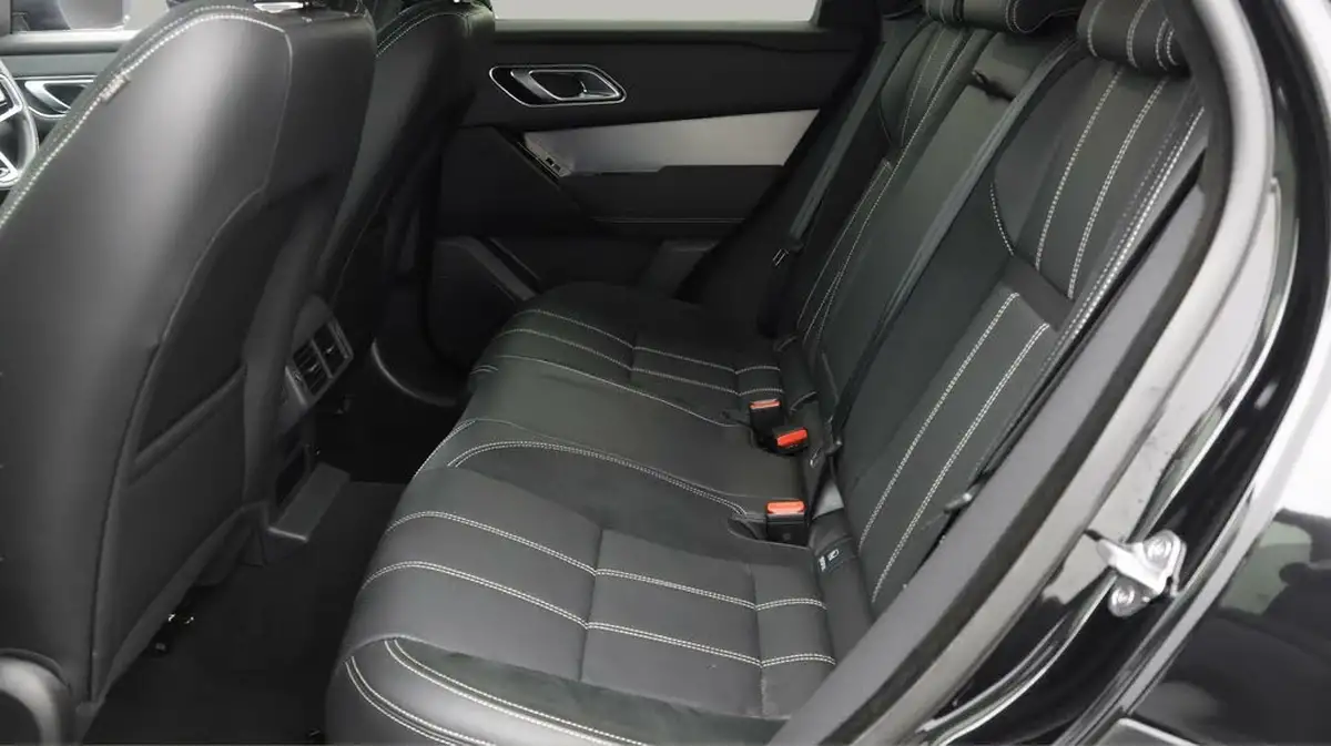 2022-land-rover-range-rover-velar-20-d200-r-dynamic-se-big-16