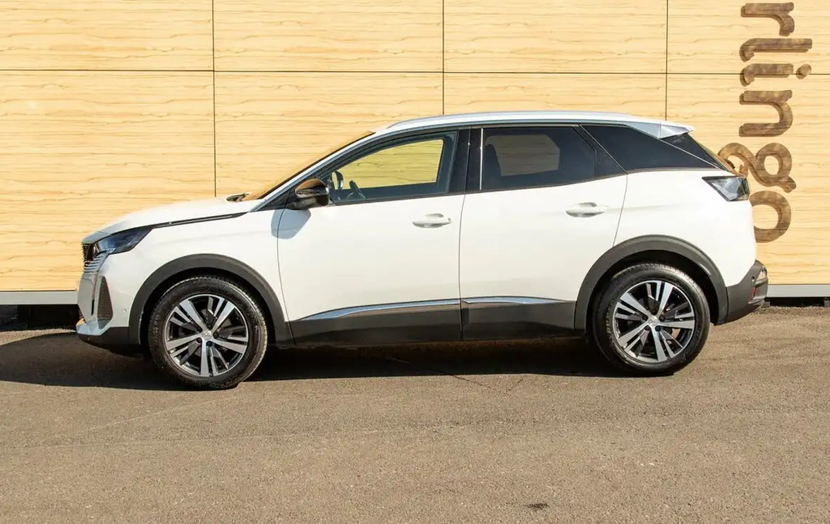 2022-peugeot-3008-suv-15-bluehdi-allure-premium-big-12