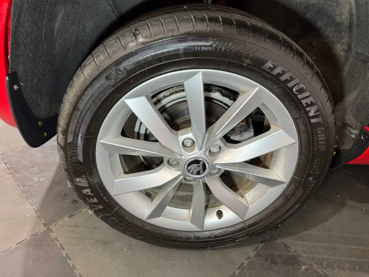 2014-skoda-yeti-12-se-dsg-big-23