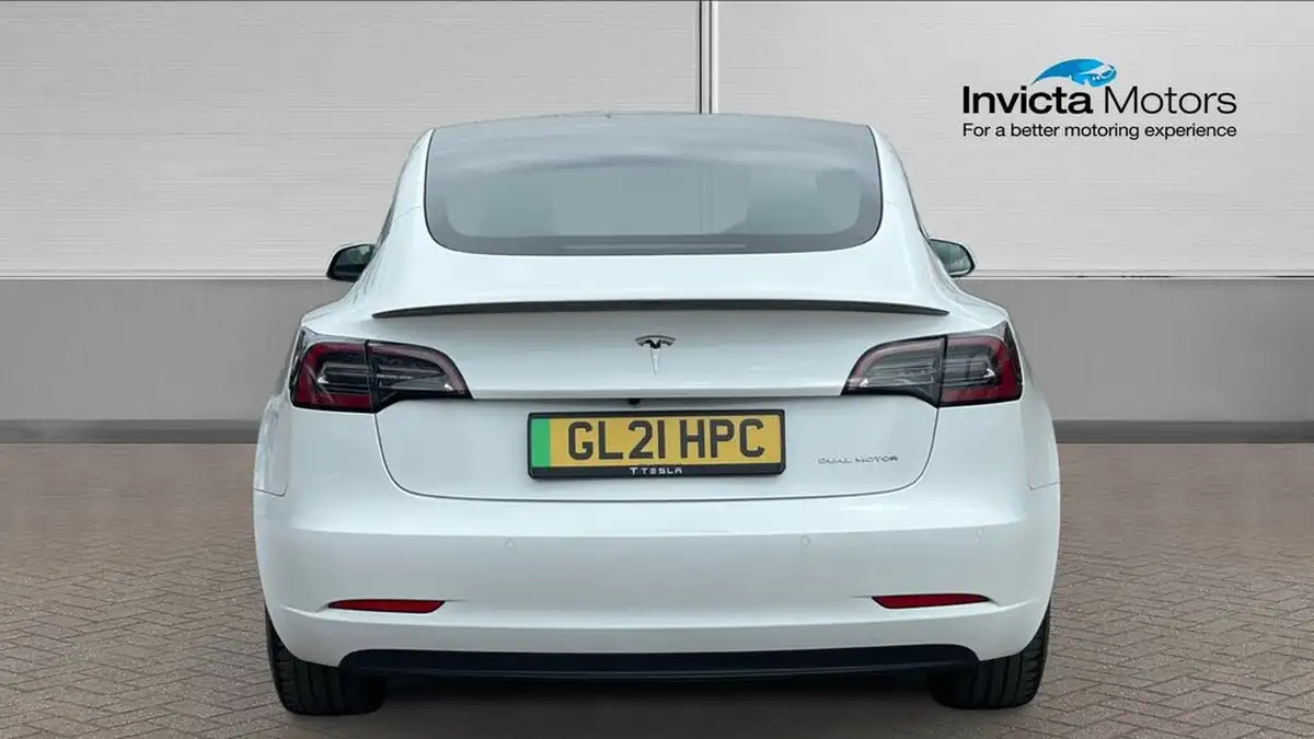 2021-tesla-model-3-e-long-range-4x4-big-3