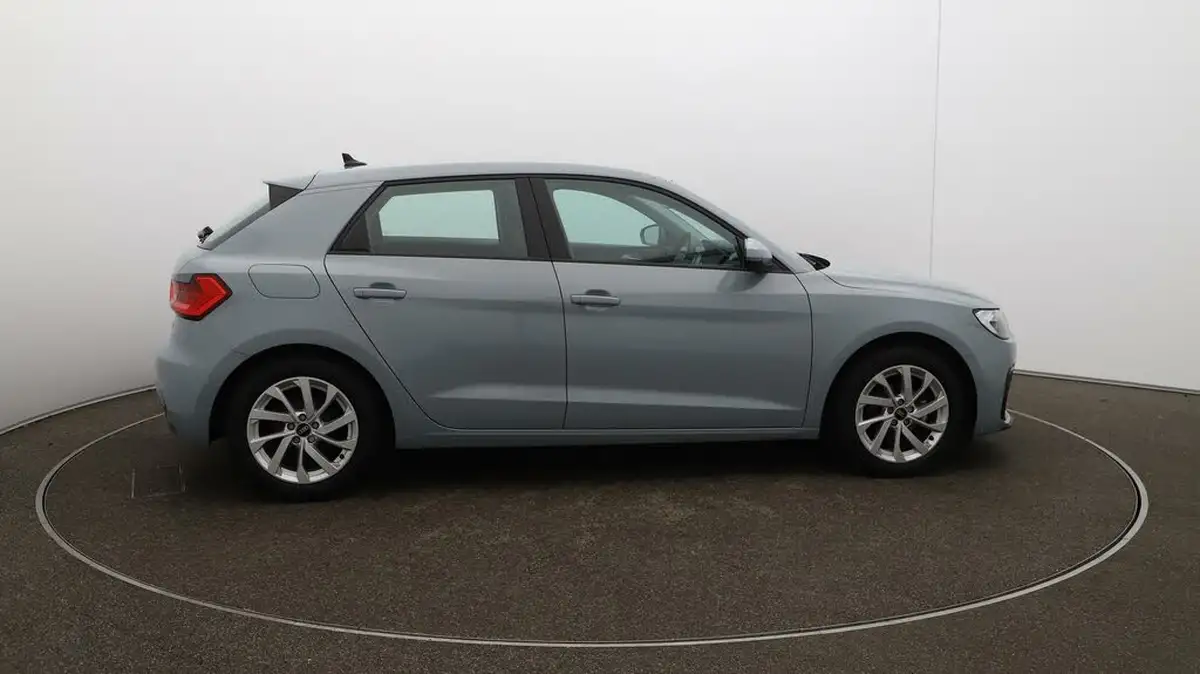 2022-audi-a1-10-25-tfsi-sport-big-8