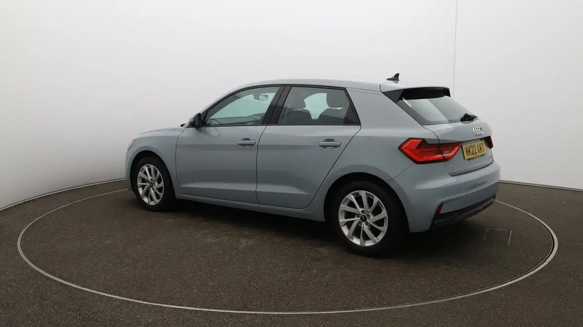 2022-audi-a1-10-25-tfsi-sport-big-25