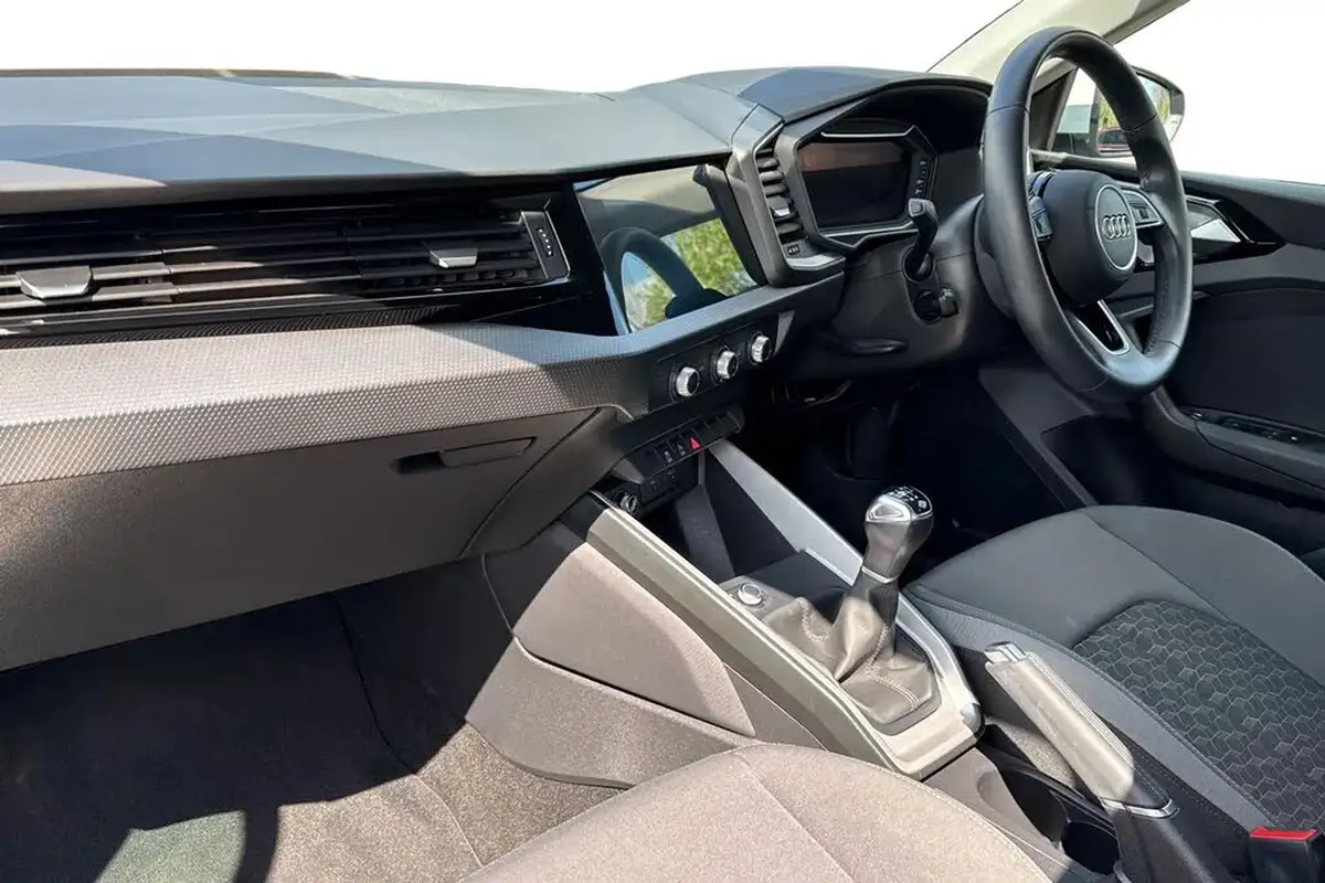 2022-audi-a1-10-25-tfsi-sport-big-14