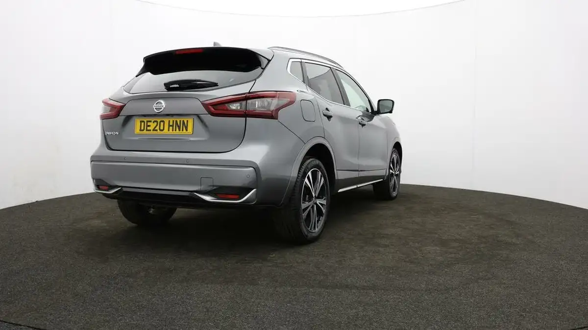 2020-nissan-qashqai-13-dig-t-tekna-160ps-19in-alloys-dct-big-76