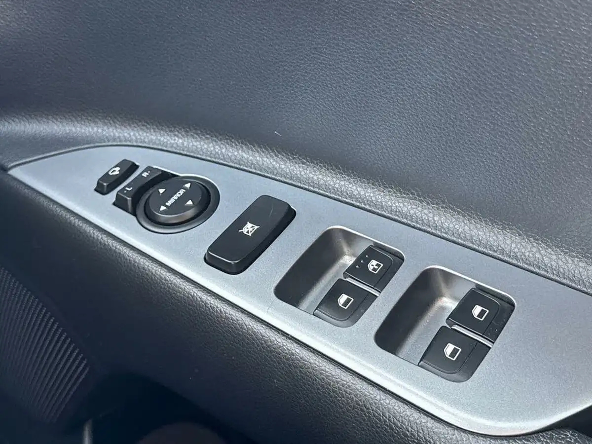 2022-kia-stonic-10-t-gdi-gt-line-118bhp-48v-big-26