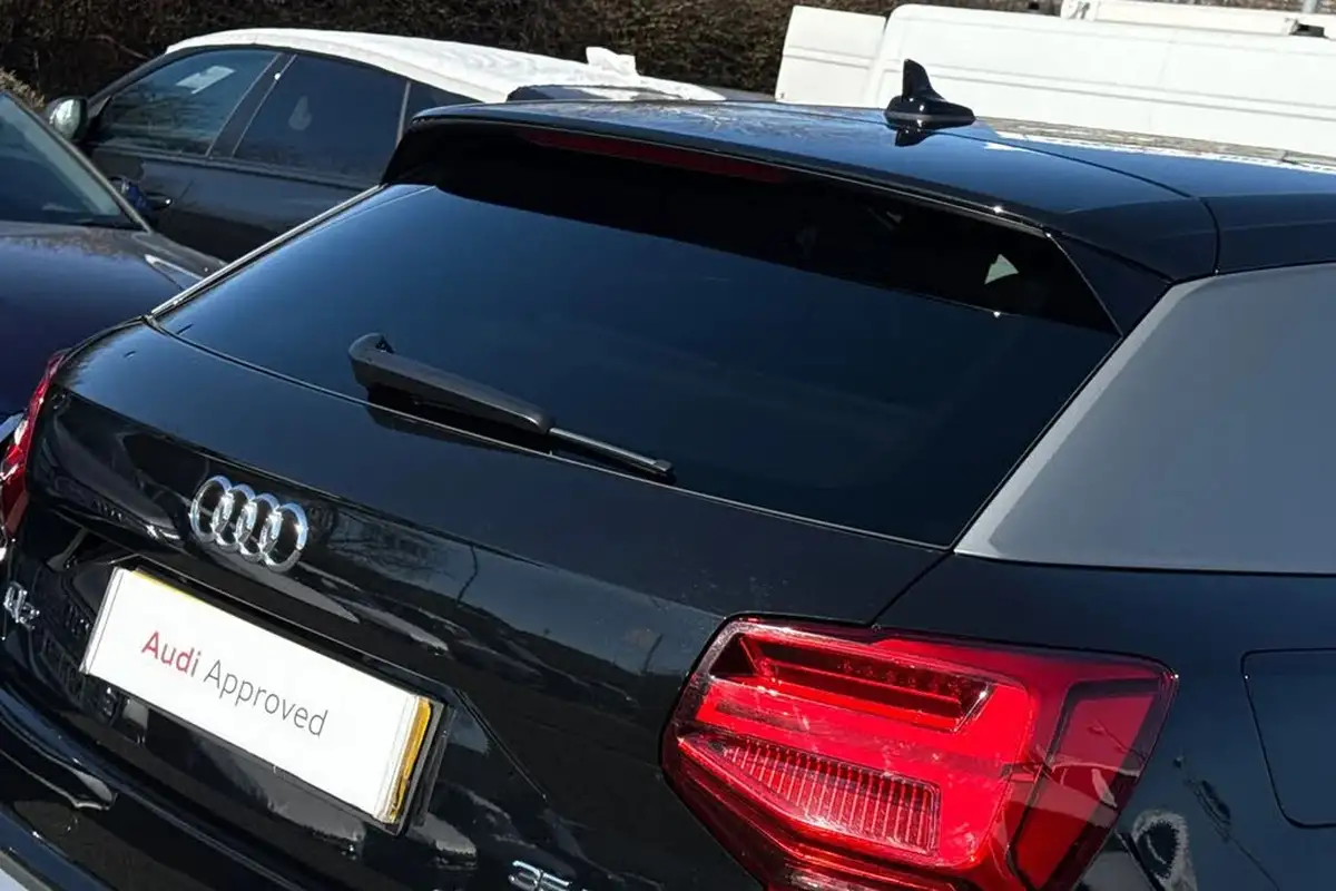 2024-audi-q2-15-35-tfsi-s-line-tronic-big-33