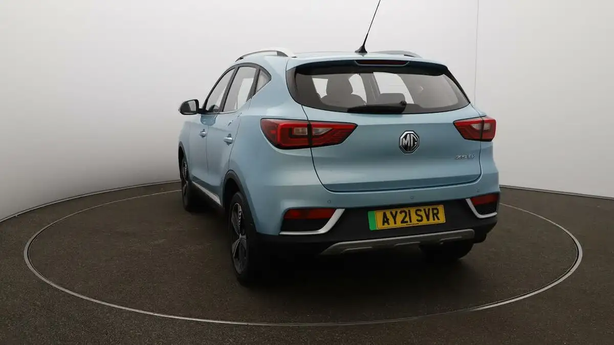 2021-mg-zs-suv-e-exclusive-ev-big-54