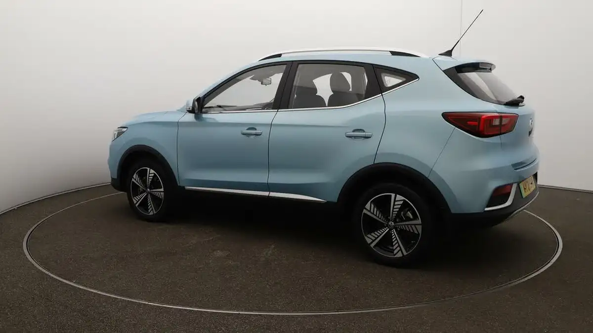 2021-mg-zs-suv-e-exclusive-ev-big-30