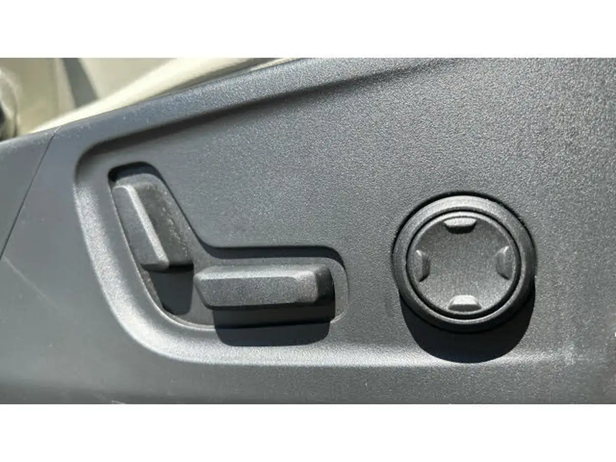 2022-volvo-xc40-15-t5-inscription-pro-big-26