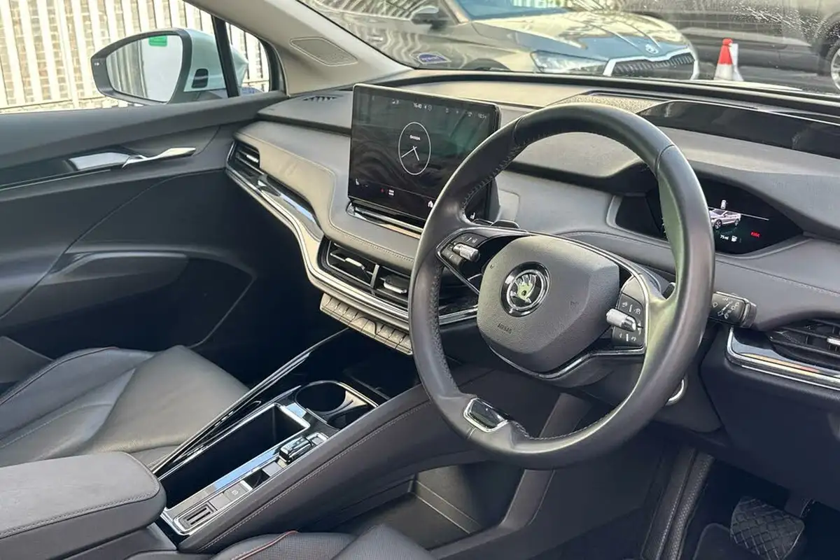 2022-skoda-enyaq-e-60-big-5