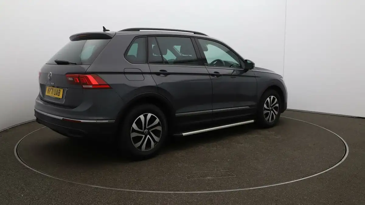 2021-volkswagen-tiguan-15-tsi-active-150ps-dsg-big-45