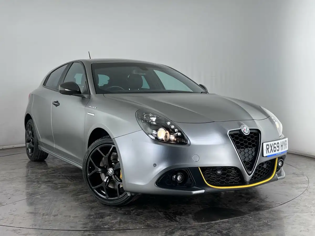2019-alfa-romeo-giulietta-20jtdm-2-veloce-big-31