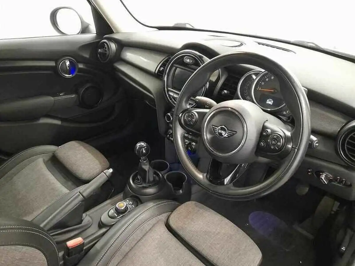 2018-mini-cooper-15-cooper-series-ii-ss-hatchback-5d-big-12