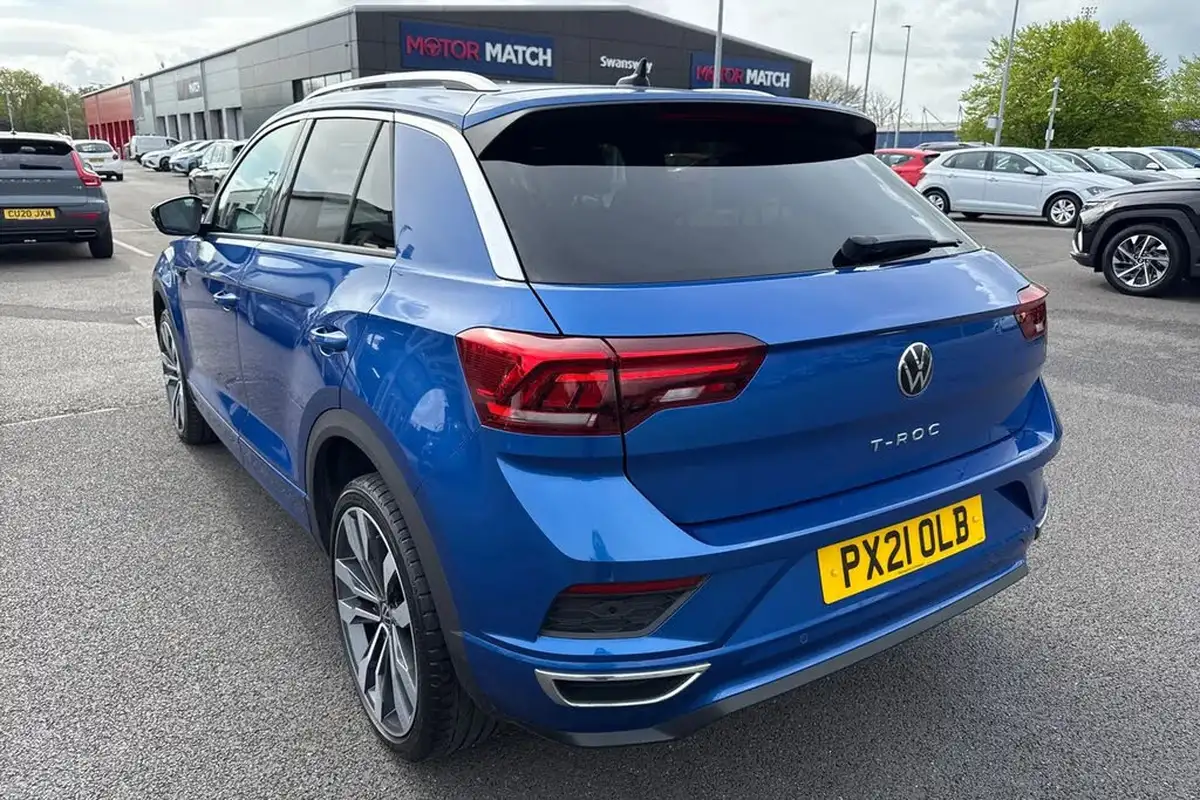 2021-volkswagen-t-roc-15-tsi-r-line-hatchback-5d-dsg-big-7