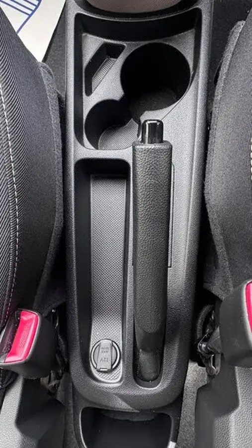 2016-hyundai-i10-10-s-air-big-27