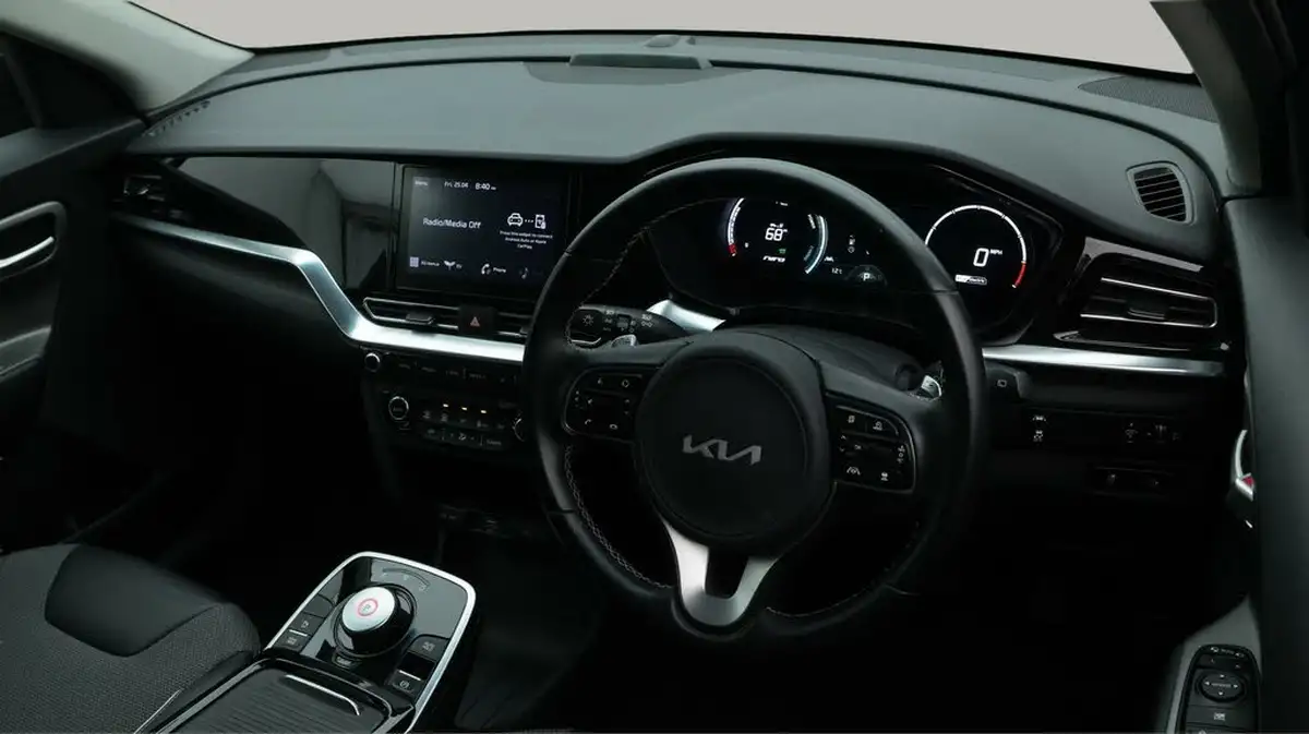 2022-kia-e-niro-ev-2-134bhp-39-big-9