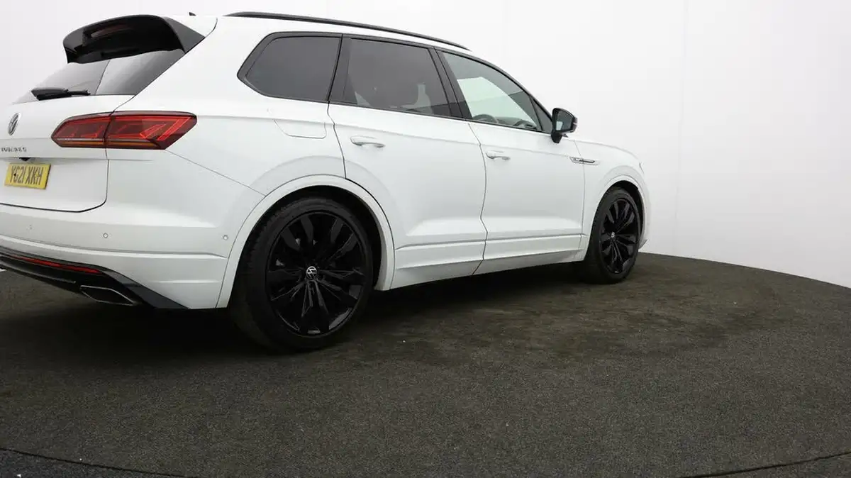 2021-volkswagen-touareg-30tdi-black-edition-286ps-big-6