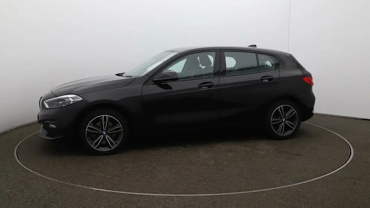 2022-bmw-1-series-15td-116d-sport-dct-big-58