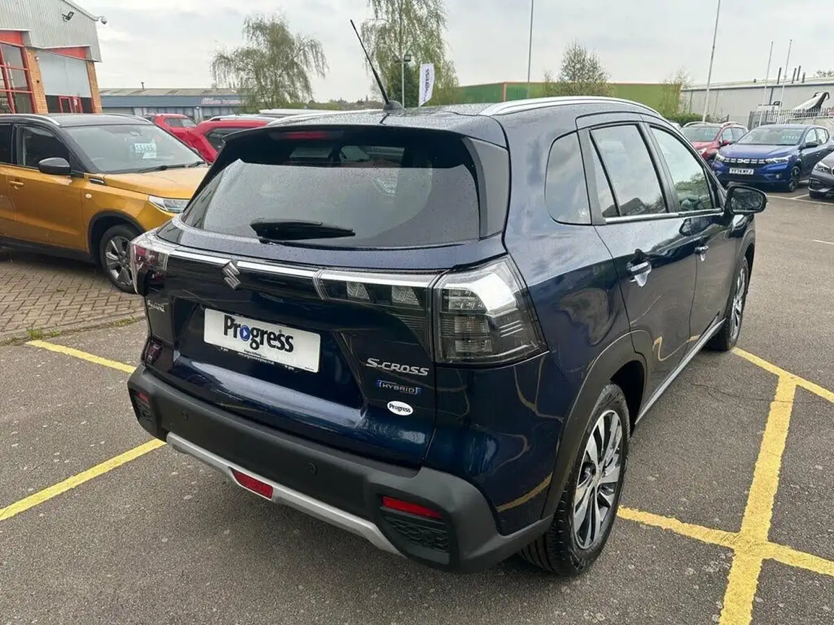 2022-suzuki-s-cross-14-boosterjet-ultra-big-8