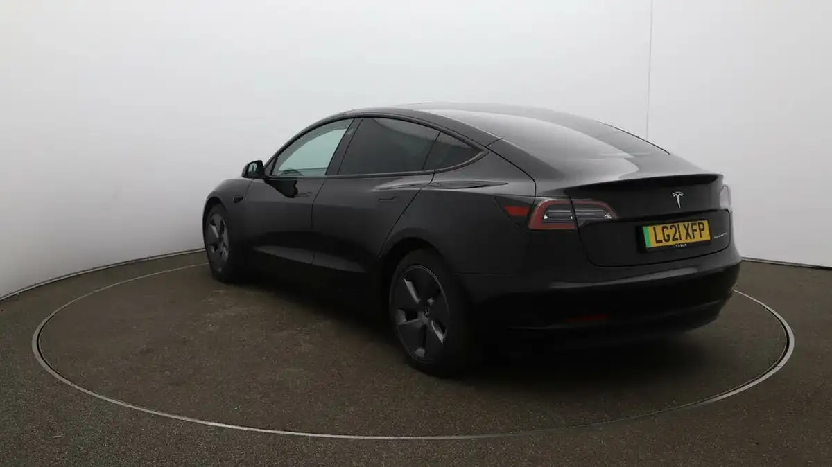 2021-tesla-model-3-e-long-range-4x4-big-54