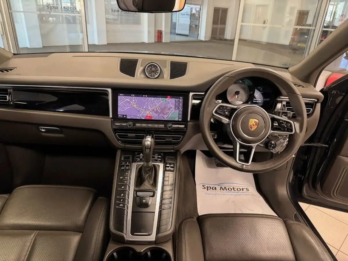 2019-porsche-macan-30-v6-s-big-36