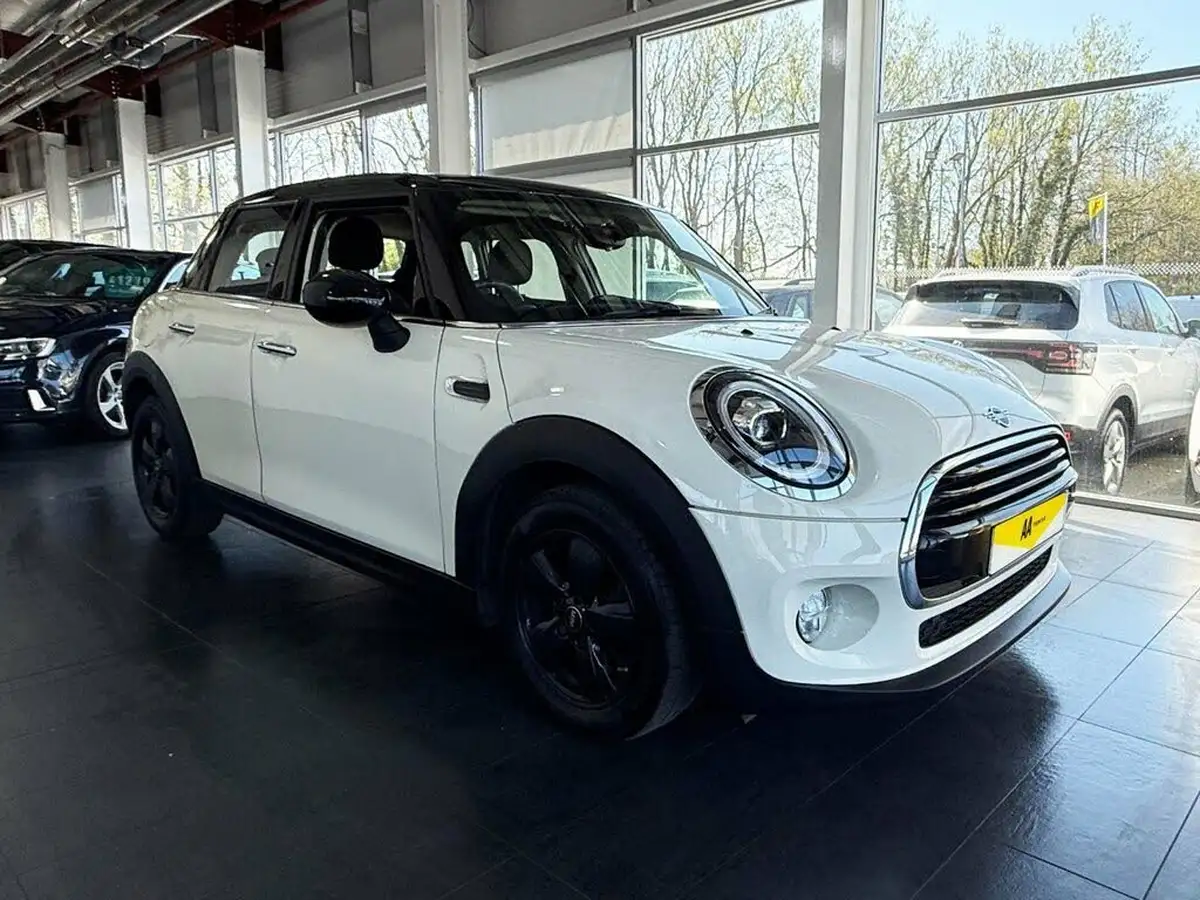 2018-mini-cooper-15-cooper-classic-ss-hatchback-5d-big-1