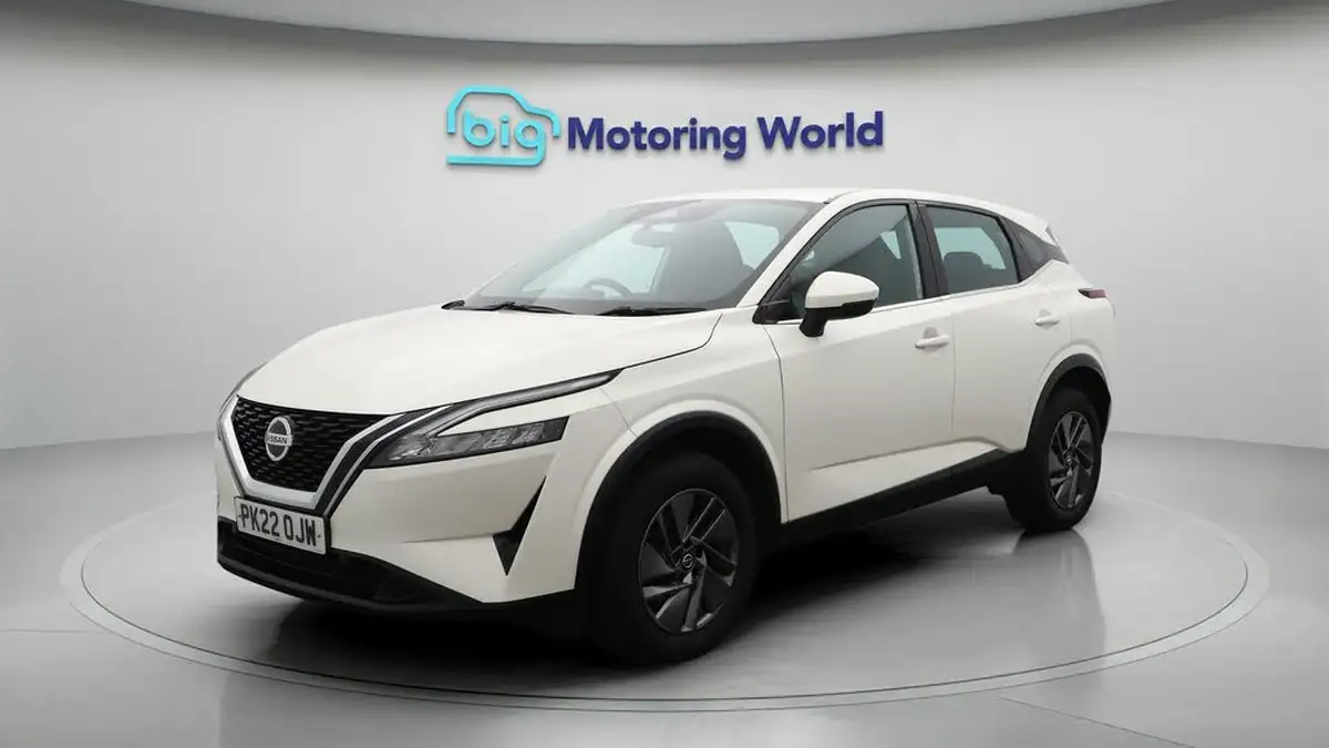 2022-nissan-qashqai-13-dig-t-acenta-premium-140ps-big-2