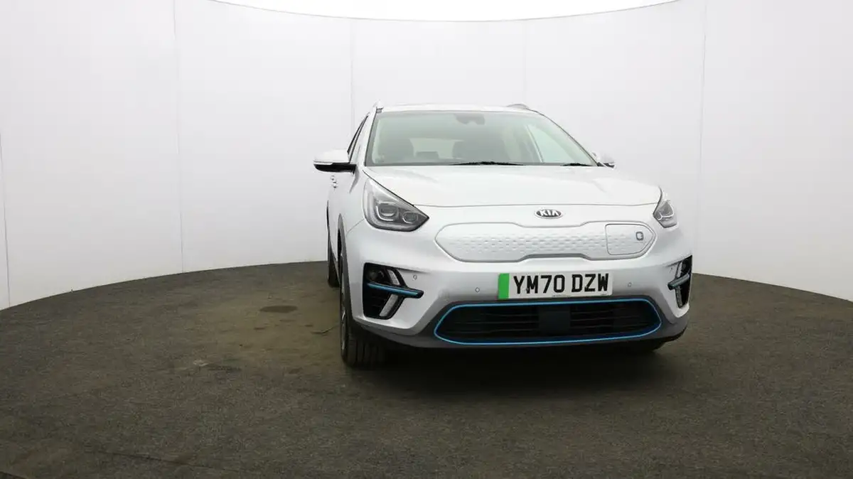 2021-kia-e-niro-ev-4-big-35