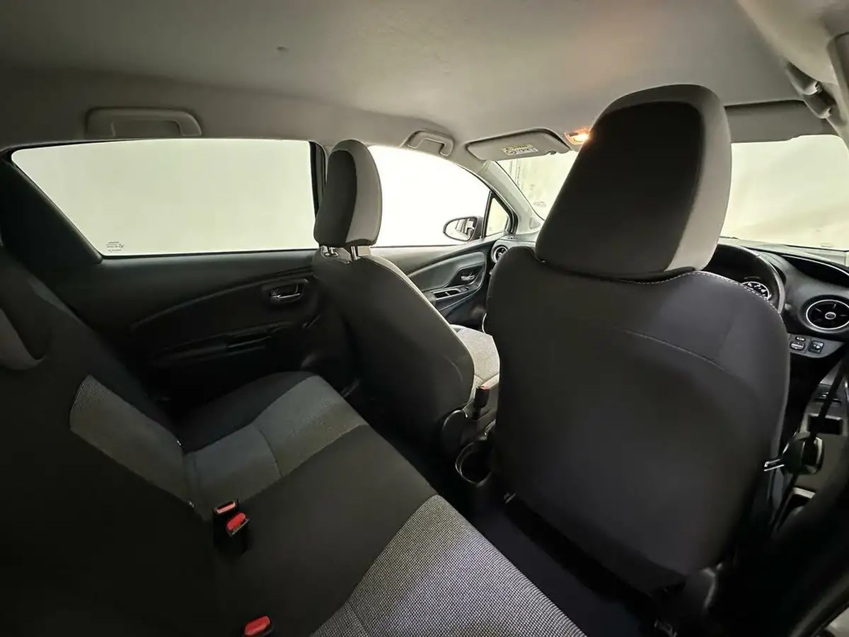 2019-toyota-yaris-15-vvt-i-y20-111bhp-1496cc-big-15