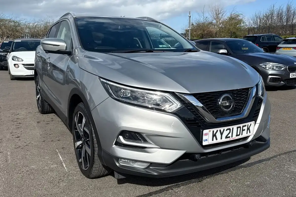 2021-nissan-qashqai-13-dig-t-n-motion-140ps-big-8