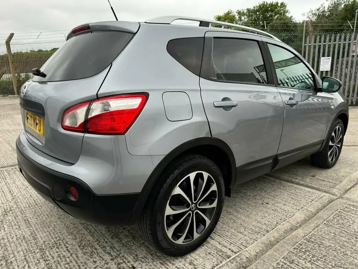 2010-nissan-qashqai-16-n-tec-big-6