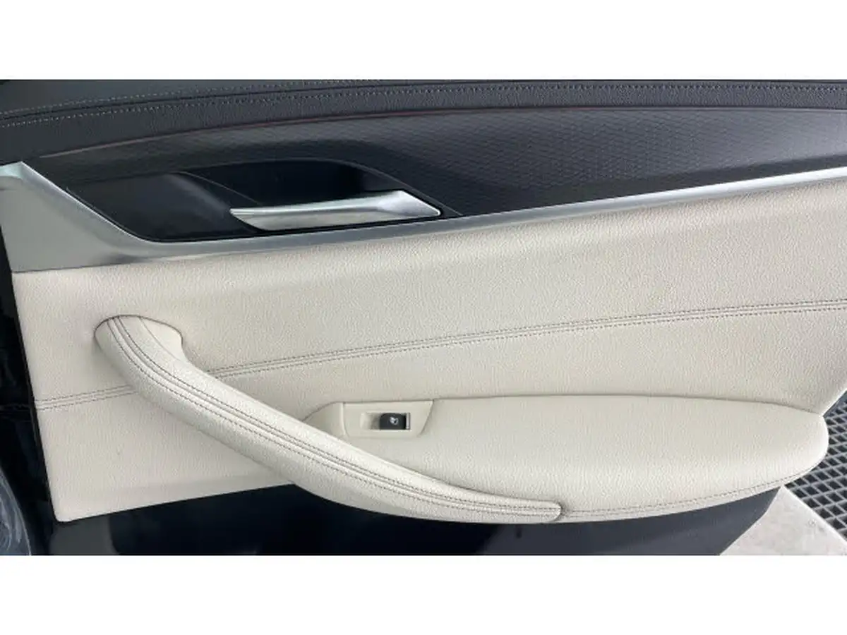 2021-bmw-5-series-20td-520d-xdrive-m-sport-mht-saloon-4d-big-42